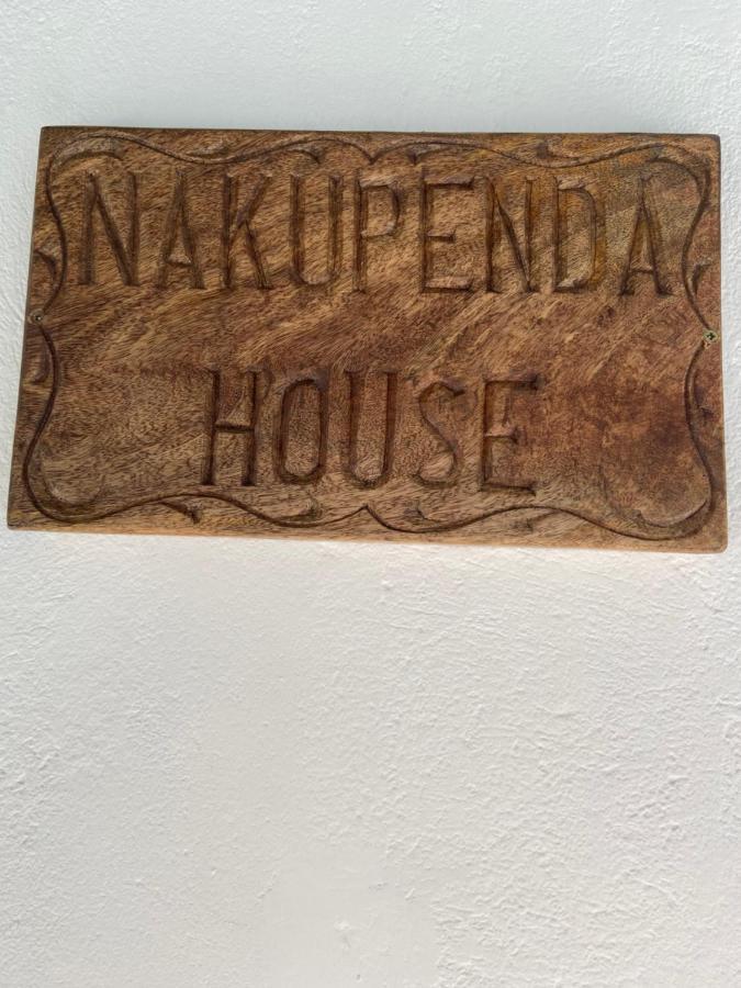 הוילה וואטאמו Nakupenda House מראה חיצוני תמונה